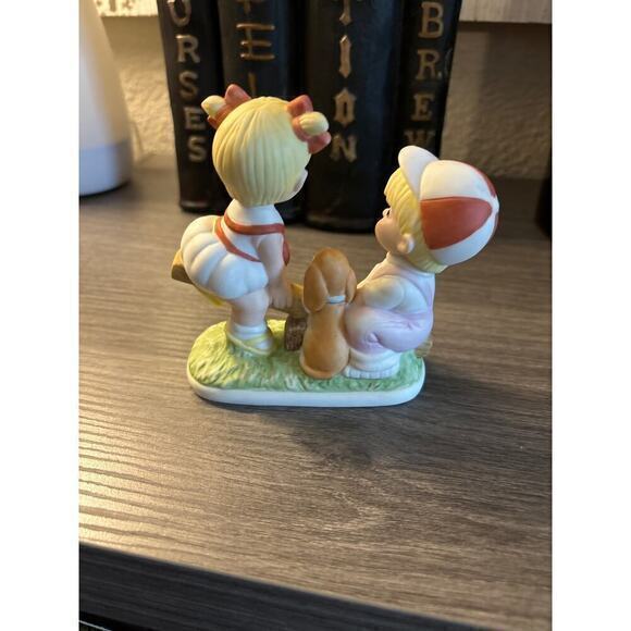 Loran and Lee Teeter Totter American Heirloom Porcelain - Picture 3 of 4